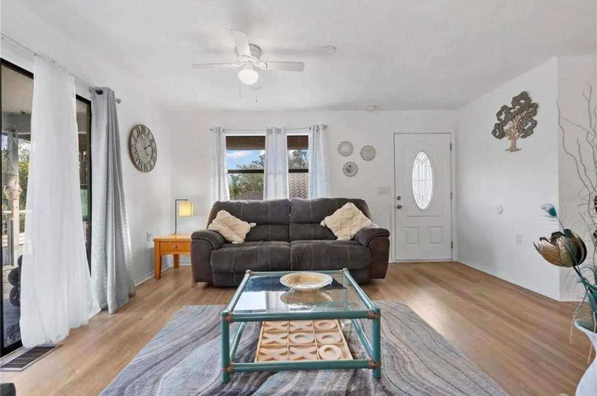 Bradenton Breeze Near Beach Villa